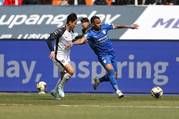 엎치락뒤치락! K리그2 선두 인천의 위태로운 질주 관련 이미지