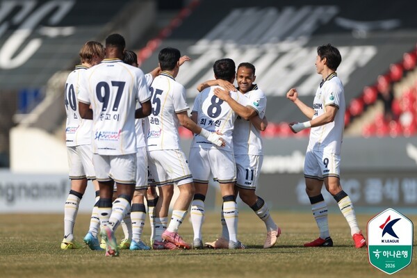 충남아산FC 경기 장면(맥스포츠뉴스)